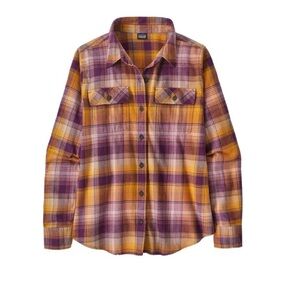 Beautiful women’s flannel shirt by Patagonia!
